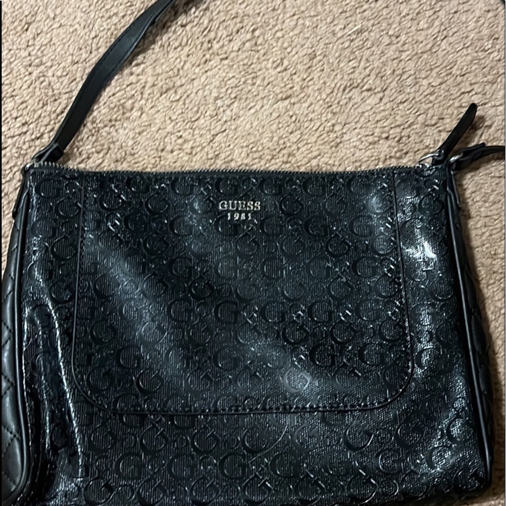 Guess purse